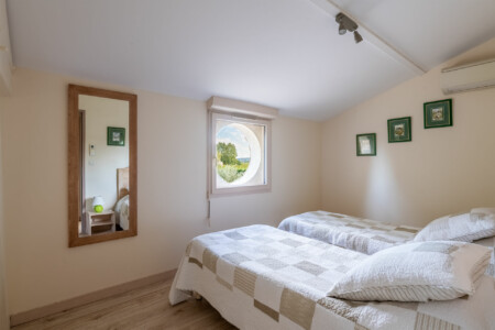 Immobilier Le Fleix 61 Immobilier Le Fleix - Chambre de l'un des deux gîtes indépendants