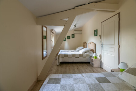 Immobilier Le Fleix 63 Immobilier Le Fleix - Chambre de l'un des deux gîtes indépendants