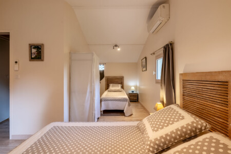 Immobilier Le Fleix 55 Immobilier Le Fleix - Chambre de l'un des gîtes