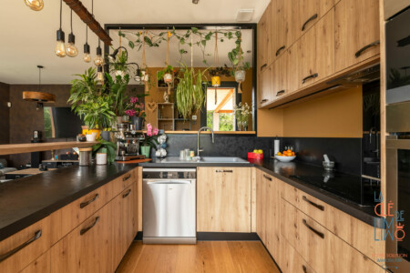 Jean-Luc Renouil - Photographe immobilier et pilote de drone - Immobilier Boulazac - Salle de séjour avec cuisine ouverte