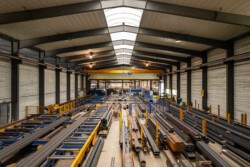 Reportage au cœur de l'industrie de la construction de bâtiments métalliques et des chantiers par Jean-Luc Renouil Photographe et pilote de drone en Dordogne.