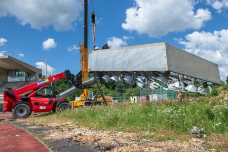 Intervention sur les pylones d'éclairage du stade Rongièras de Périgueux par Jean-Luc RENOUIL Photographe et pilote de drone en Dordogne