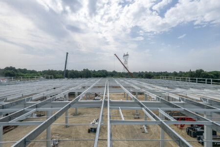 Photographie du chantier Liebherr pour Giraud-Serin Constructions métalliques par Jean-Luc Renouil photographe et pilote de drone