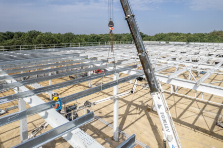 Photographie du chantier Liebherr pour Giraud-Serin Constructions métalliques par Jean-Luc Renouil photographe et pilote de drone