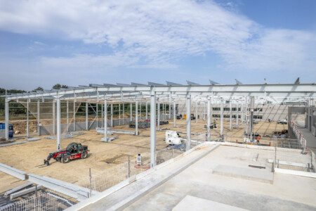 Photographie du chantier Liebherr pour Giraud-Serin Constructions métalliques par Jean-Luc Renouil photographe et pilote de drone