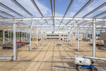 Photographie du chantier Liebherr pour Giraud-Serin Constructions métalliques par Jean-Luc Renouil photographe et pilote de drone