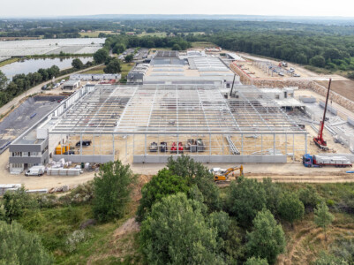 Photographie du chantier Liebherr pour Giraud-Serin Constructions métalliques par Jean-Luc Renouil photographe et pilote de drone
