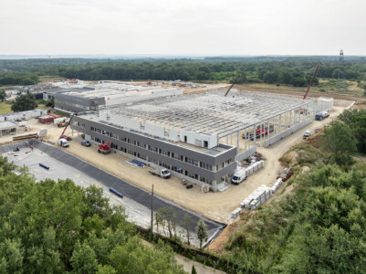 Photographie du chantier Liebherr pour Giraud-Serin Constructions métalliques par Jean-Luc Renouil photographe et pilote de drone