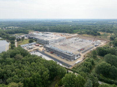 Photographie du chantier Liebherr pour Giraud-Serin Constructions métalliques par Jean-Luc Renouil photographe et pilote de drone