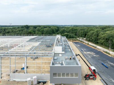 Photographie du chantier Liebherr pour Giraud-Serin Constructions métalliques par Jean-Luc Renouil photographe et pilote de drone