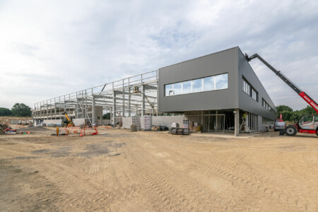 Photographie du chantier Liebherr pour Giraud-Serin Constructions métalliques par Jean-Luc Renouil photographe et pilote de drone