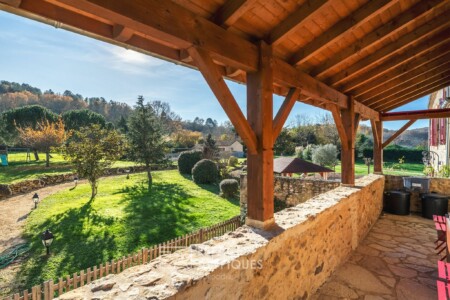Reportage immobilier à Siorac réalisé par Jean-Luc Renouil photographe professionnel et pilote de drone