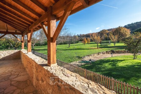 Reportage immobilier à Siorac réalisé par Jean-Luc Renouil photographe professionnel et pilote de drone
