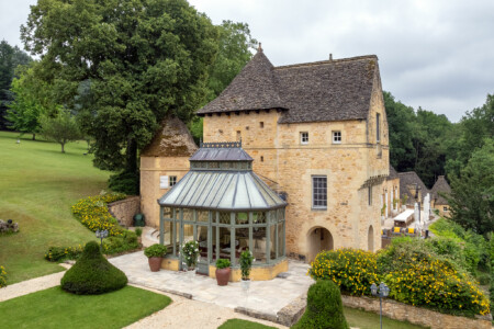 Château La Carrière à Saint-Cyprien photographié par Jean-Luc Renouil photographe et pilote de drone en Dordogne