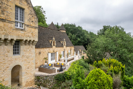 Château La Carrière à Saint-Cyprien photographié par Jean-Luc Renouil photographe et pilote de drone en Dordogne