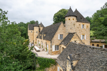 Château La Carrière à Saint-Cyprien photographié par Jean-Luc Renouil photographe et pilote de drone en Dordogne