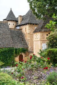 Château La Carrière à Saint-Cyprien photographié par Jean-Luc Renouil photographe et pilote de drone en Dordogne