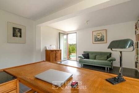 Villa en bois sur Grand Brassac photographiée par Jean-Luc Renouil, photographe immobilier et pilote de drone en Dordogne.