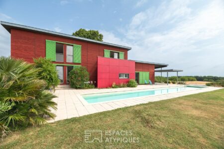 Villa en bois sur Grand Brassac photographiée par Jean-Luc Renouil, photographe immobilier et pilote de drone en Dordogne.