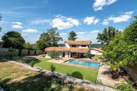 Villa photographiée par Jean-Luc Renouil, photographe immobilier et pilote de drone en Dordogne