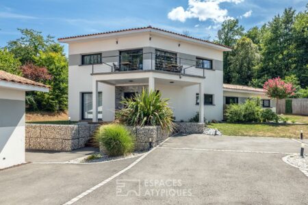 Villa photographiée par Jean-Luc Renouil, photographe immobilier et pilote de drone en Dordogne
