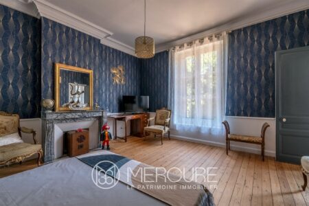 Château Puymoger à Nontron photographié par Jean-Luc Renouil, photographe immobilier et pilote de drone en Dordogne