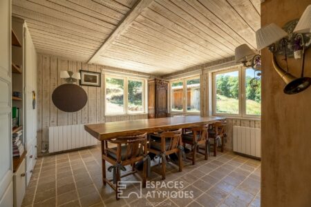 Maison en pierre photographiée par Jean-Luc Renouil, photographe immobilier et pilote de drone en Dordogne.