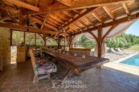 Maison en pierre photographiée par Jean-Luc Renouil, photographe immobilier et pilote de drone en Dordogne.