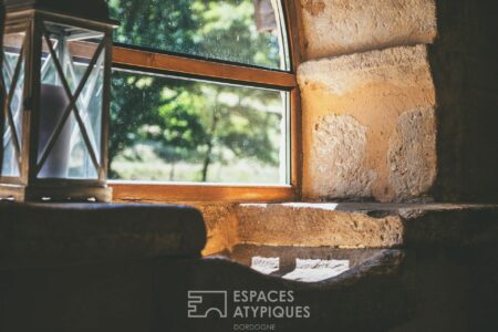 Maison en pierre photographiée par Jean-Luc Renouil, photographe immobilier et pilote de drone en Dordogne.