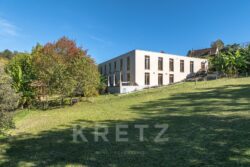 Maison d'architecte sur Sarlat photographiée par Jean-Luc Renouil, photographe immobilier et pilote de drone en Dordogne.