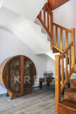 Maison d'architecte sur Sarlat photographiée par Jean-Luc Renouil, photographe immobilier et pilote de drone en Dordogne.