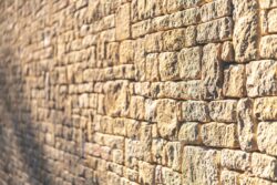 Maison d'architecte sur Sarlat photographiée par Jean-Luc Renouil, photographe immobilier et pilote de drone en Dordogne.