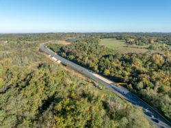 Reportage sur le chantier de réfection des talus de la D709 par NGE - ABTP BIARD - Reportage photographique de Jean-Luc Renouil photographe et pilote de drone en Dordogne.