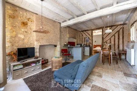 Maison de ville de caractère à Mussidan photographiée par Jean-Luc Renouil photographe immobilier et pilote de drone en Dordogne.