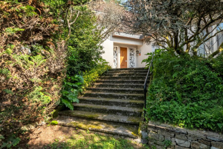 Immobilier Nontron 6 Maison d'architecte photographiée par Jean-Luc Renouil, photographe immobilier et pilote de drone en Dordogne