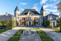 Château Picon à Eynesse photographié par Jean-Luc Renouil, photographe et pilote de drone en Dordogne.