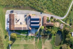 Château Picon à Eynesse photographié par Jean-Luc Renouil, photographe et pilote de drone en Dordogne.