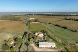 Château Picon à Eynesse photographié par Jean-Luc Renouil, photographe et pilote de drone en Dordogne.