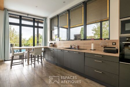 Maison en bois à Bergerac photographiée par Jean-Luc Renouil, photographe et pilote de drone en Dordogne