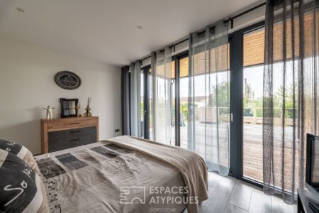 Maison en bois à Bergerac photographiée par Jean-Luc Renouil, photographe et pilote de drone en Dordogne