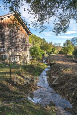 Propriété à Saint Vincent de Cosse photographiée par Jean-Luc Renouil, photographe immobilier et pilote de drone en Dordogne.