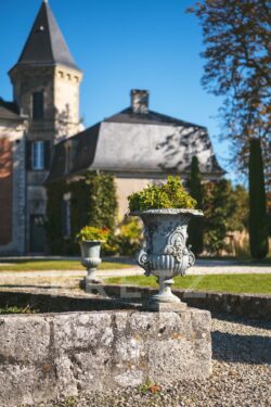 Château Picon à Eynesse photographié par Jean-Luc Renouil, photographe et pilote de drone en Dordogne.