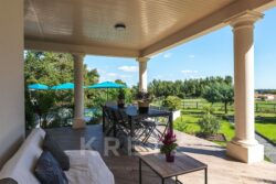 Superbe villa contemporaine photographiée par Jean-Luc Renouil, photographe immobilier et pilote de drone en Dordogne
