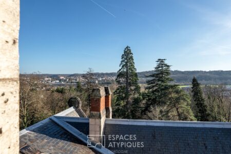 Demeure châtelaine à Chancelade photographiée par Jean-Luc Renouil, photographe et pilote de drone en Dordogne.