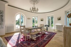 Château Picon à Eynesse photographié par Jean-Luc Renouil, photographe et pilote de drone en Dordogne.