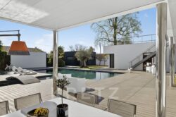 Villa contemporaine à Angoulême photographiée par Jean-Luc Renouil, photographe immobilier et pilote de drone en Dordogne.
