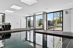 Villa contemporaine à Angoulême photographiée par Jean-Luc Renouil, photographe immobilier et pilote de drone en Dordogne.