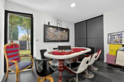 Villa contemporaine à Angoulême photographiée par Jean-Luc Renouil, photographe immobilier et pilote de drone en Dordogne.