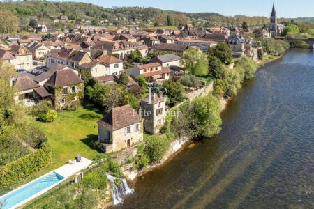 Moulin de Lalinde photographié par Jean-Luc Renouil, photographe immobilier et pilote de drone en Dordogne.