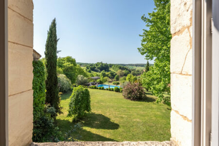 Domaine à Clermont de Beauregard photographié par Jean-Luc Renouil, photographe et pilote de drone en Dordogne.